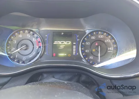 2016 Chrysler 200 S z USA, uszkodzony, nr VIN 1C3CCCBB5GN192067